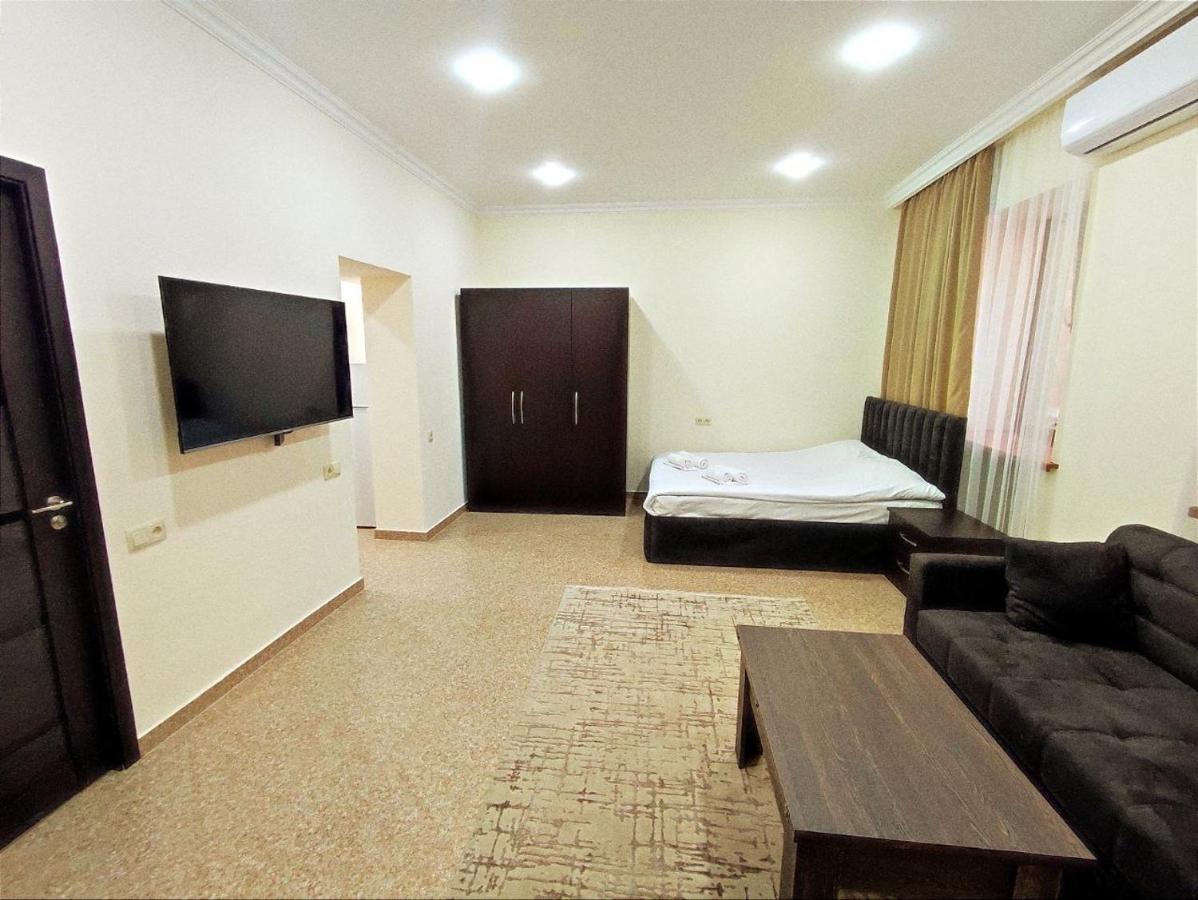 Aygestan Apartments Erivan Exterior foto