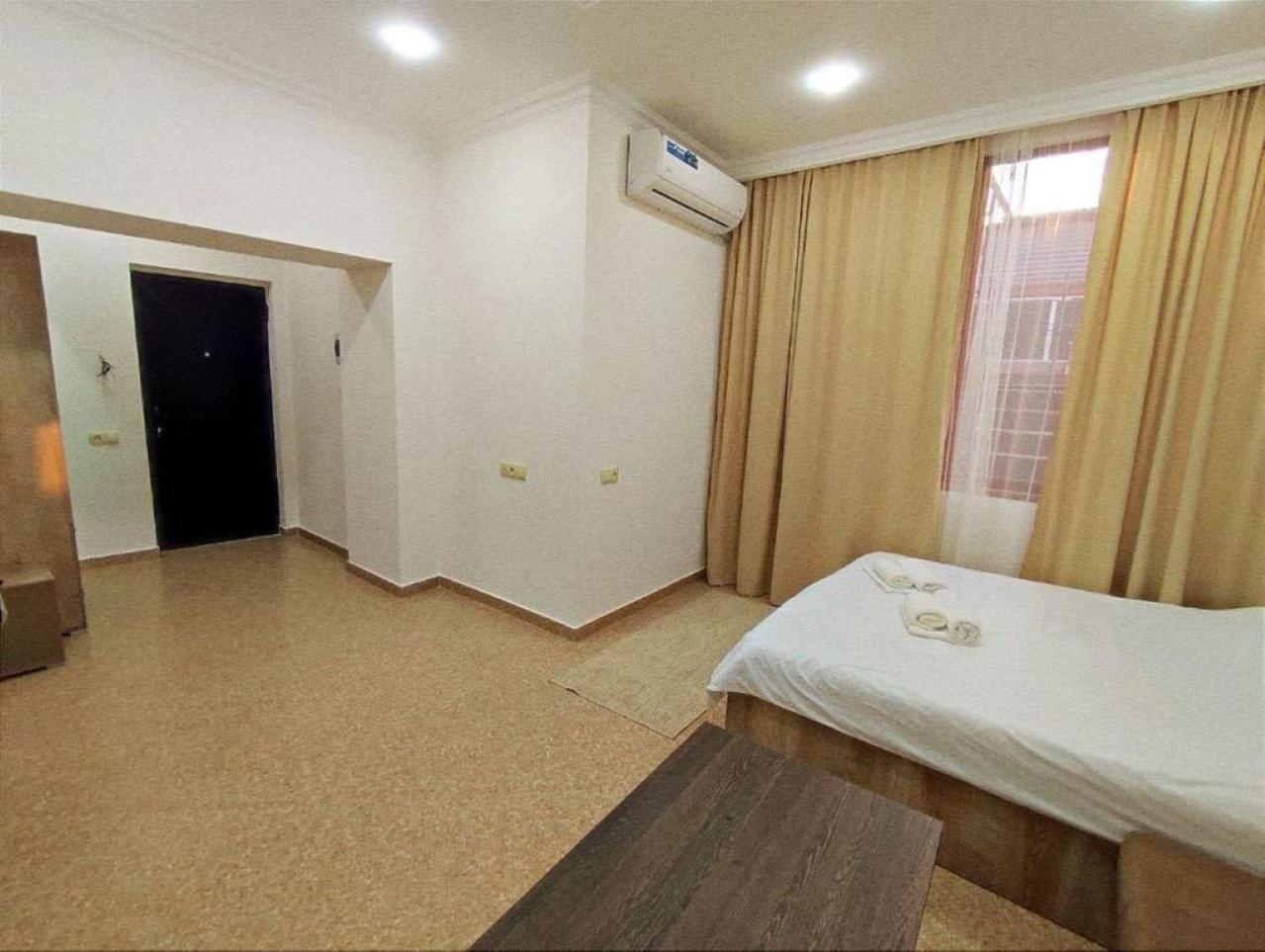 Aygestan Apartments Erivan Exterior foto